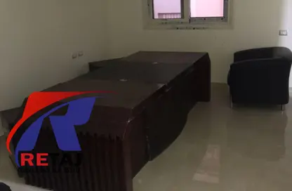 شقة - 2 غرف نوم - 2 حمامات للايجار في المستشارين - المستثمرين الشمالية - مدينة القاهرة الجديدة - القاهرة