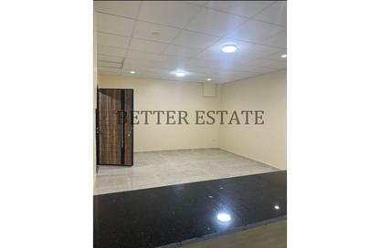 Apartment - 2 Bedrooms - 1 Bathroom for rent in Mohammed Farid Axis - District 4 - The 5th Settlement - New Cairo City - Cairo