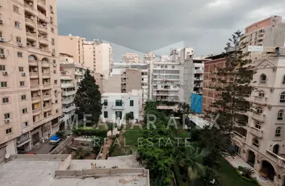 Apartment - 3 Bedrooms - 2 Bathrooms for sale in Abo Egela St. - Laurent - Hay Sharq - Alexandria
