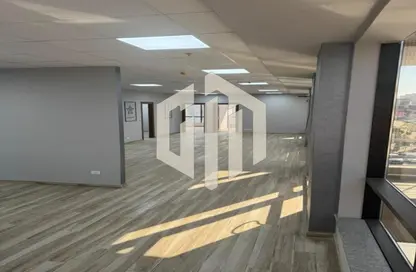 Office Space - Studio - 2 Bathrooms for rent in Bank Center Street - South Teseen St. - The 5th Settlement - New Cairo City - Cairo