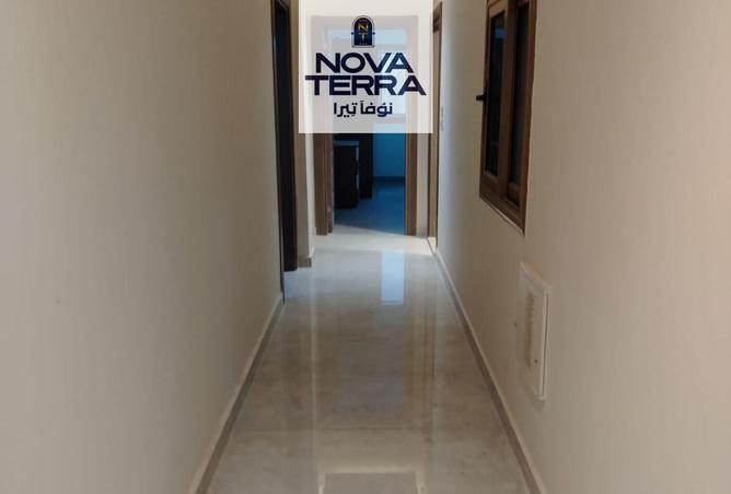 8153426 - Property Image 2