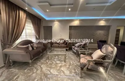 Apartment - 3 Bedrooms - 2 Bathrooms for rent in Hayati Residence - North Investors Area - New Cairo City - Cairo