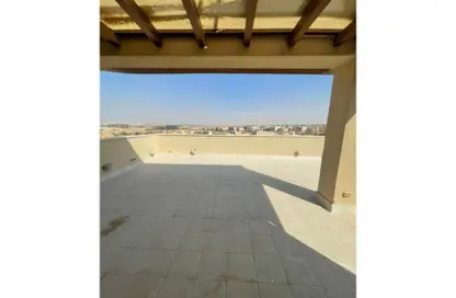 Penthouse - 3 Bedrooms - 3 Bathrooms for sale in Palm Hills Village Gate - South Investors Area - New Cairo City - Cairo