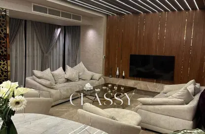 فيلا - 5 غرف نوم - 5 حمامات للبيع في رويال سيتي - كمبوندات الشيخ زايد - الشيخ زايد - الجيزة فيلا - 5 غرف نوم - 5 حمامات للبيع في رويال سيتي - كمبوندات الشيخ زايد - الشيخ زايد - الجيزة