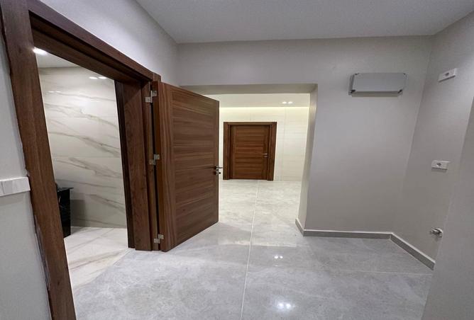 7888988 - صورة العقار 2