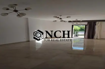 شقة - 3 غرف نوم - 3 حمامات للايجار في مون ريزيدنس - فيفث سكوير - التجمع الخامس - مدينة القاهرة الجديدة - القاهرة