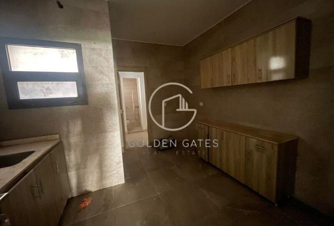 8307896 - Property Image 3