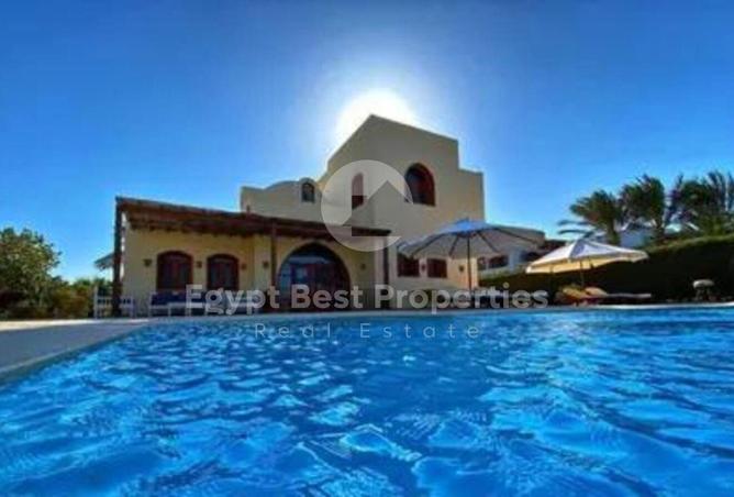 8210839 - Property Image 2