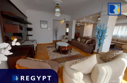 Apartment - 3 Bedrooms - 2 Bathrooms for rent in Shagaret Al Dor St. - Zamalek - Cairo