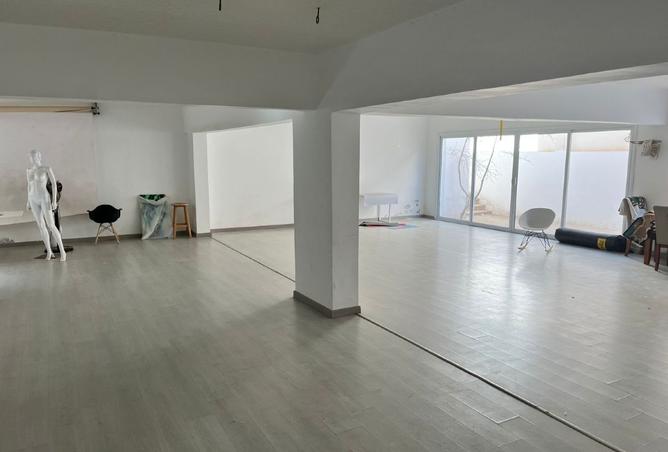 8002230 - Property Image 2