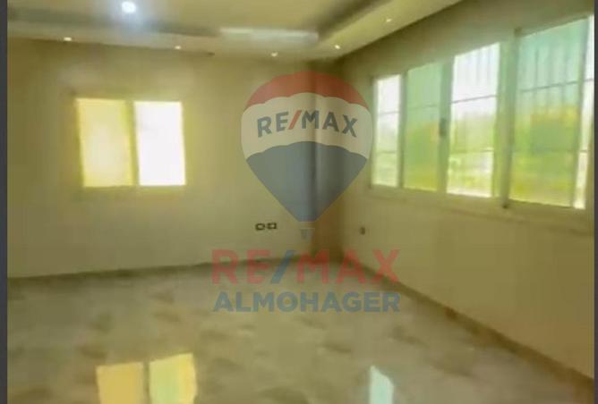 8136633 - Property Image 3