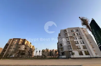 Apartment - 3 Bedrooms - 3 Bathrooms for sale in Westview Residence - New Zayed City - Sheikh Zayed City - Giza