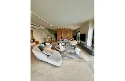 Townhouse - 4 Bedrooms - 4 Bathrooms for sale in Swan Lake West - 6 October Compounds - 6 October City - Giza