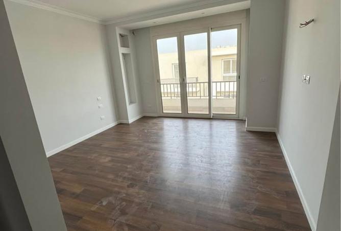8010428 - Property Image 2