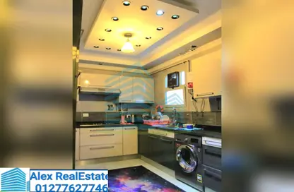 Apartment - 3 Bedrooms - 3 Bathrooms for rent in Champollion St. - Azarita - Hay Wasat - Alexandria