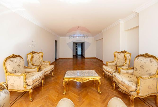 8543011 - Property Image 2