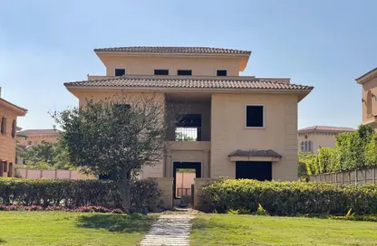 فيلا - 6 غرف نوم - 6 حمامات للبيع في پريڤادو - مدينتي - القاهرة