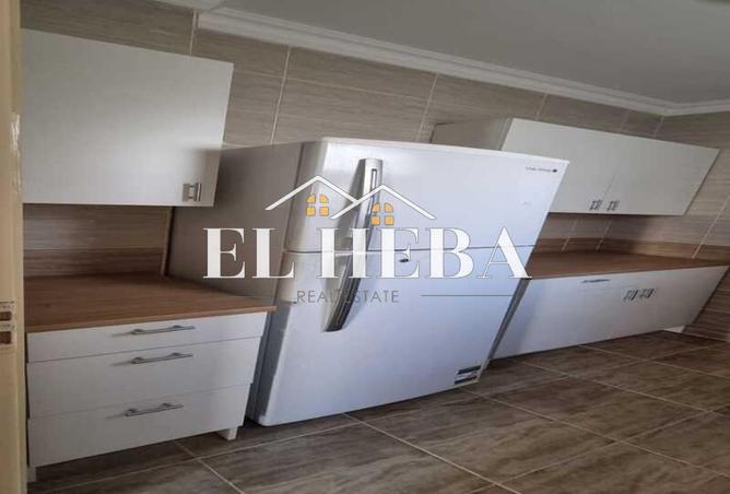 8235881 - Property Image 3