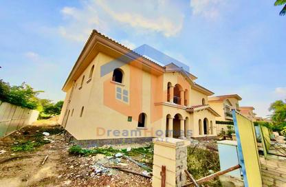 Villa - 5 Bedrooms - 4 Bathrooms for sale in Madinaty - Cairo