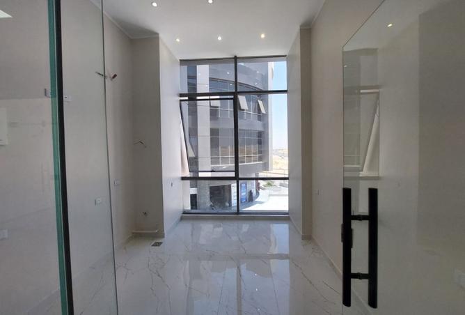 8380054 - Property Image 2