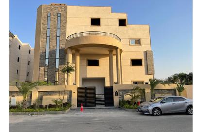 Duplex - 6 Bedrooms - 6 Bathrooms for sale in Al Mushir Abu Ghazaleh St. - Golf City - Obour City - Qalyubia