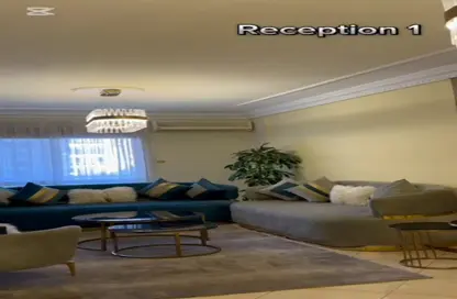 Apartment - 3 Bedrooms - 2 Bathrooms for rent in Sour Dar Al Defaa El Gawy St. - Ard El Golf - Heliopolis - Masr El Gedida - Cairo