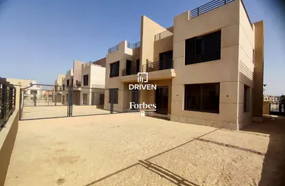 Twin House - 3 Bedrooms - 3 Bathrooms for sale in Alma - 2nd District - Sheikh Zayed City - Giza