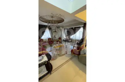 شقة - 2 غرف نوم - 1 حمام للبيع في ميدان هليوبوليس - النزهة - القاهرة
