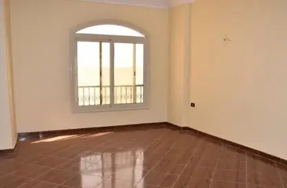Apartment - 3 Bedrooms - 2 Bathrooms for rent in Al Gezira St. - South Investors Area - New Cairo City - Cairo