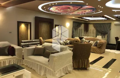 Apartment - 4 Bedrooms - 3 Bathrooms for sale in El Yasmeen 3 - El Yasmeen - New Cairo City - Cairo Apartment - 4 Bedrooms - 3 Bathrooms for sale in El Yasmeen 3 - El Yasmeen - New Cairo City - Cairo