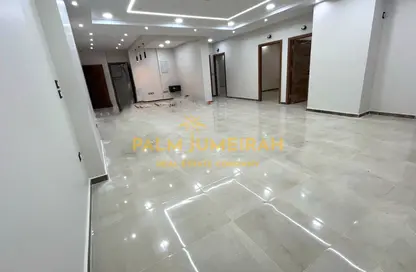 Office Space - Studio - 2 Bathrooms for rent in Zaki Ragab St. - Smouha - Hay Sharq - Alexandria