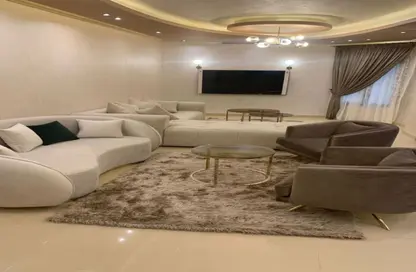 Apartment - 3 Bedrooms - 2 Bathrooms for rent in El Banafseg Apartment Buildings - El Banafseg - New Cairo City - Cairo