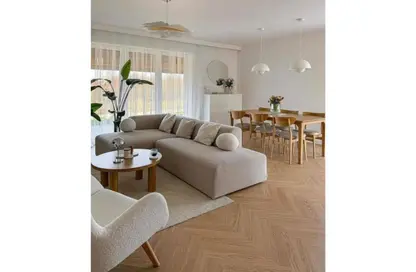 Apartment - 3 Bedrooms - 3 Bathrooms for sale in Fifth Square - The 5th Settlement - New Cairo City - Cairo