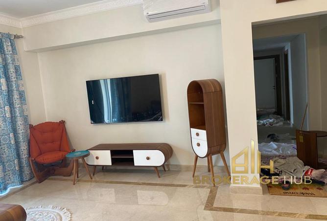 8427660 - Property Image 3