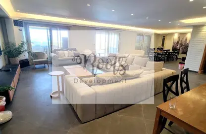 Villa - 6 Bedrooms - 5 Bathrooms for rent in Marina 7 - Marina - Al Alamein - North Coast