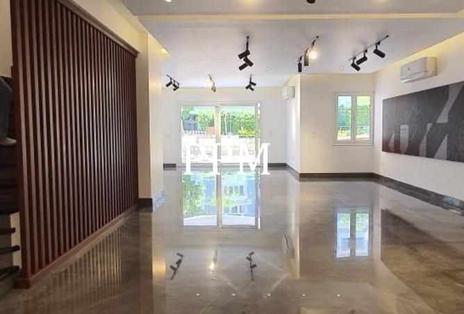 8303915 - صورة العقار 2