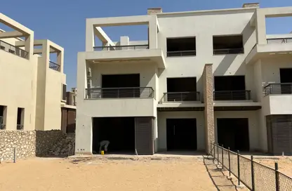 تاون هاوس - 4 غرف نوم - 4 حمامات للبيع في نيو جيزة - طريق مصر اسكندرية الصحراوي - مدينة 6 أكتوبر - الجيزة