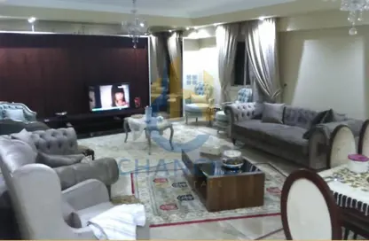 Apartment - 3 Bedrooms - 2 Bathrooms for sale in Thirteenth Sector - Zahraa El Maadi - Hay El Maadi - Cairo