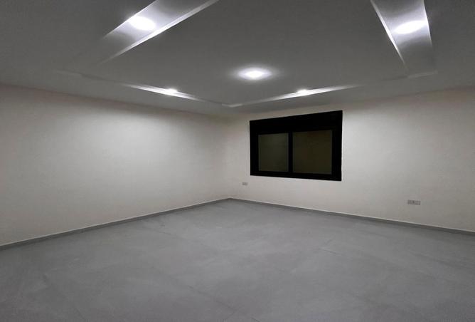 8377541 - Property Image 3