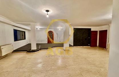 شقة - 3 غرف نوم - 3 حمامات للبيع في ميدان لبنان - المهندسين - الجيزة