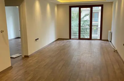 Apartment - 3 Bedrooms - 3 Bathrooms for sale in Al Bostan St. - 9th District - Sheikh Zayed City - Giza