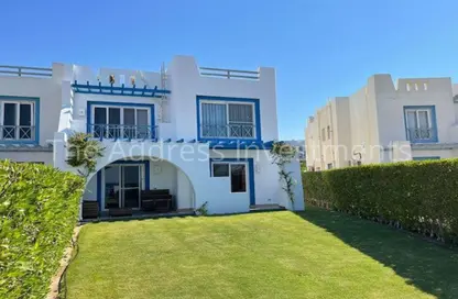 Villa - 3 Bedrooms - 3 Bathrooms for sale in Mountain View - Ras Al Hekma - North Coast