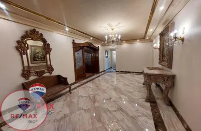 Apartment - 5 Bedrooms - 3 Bathrooms for rent in El Korba - Heliopolis - Masr El Gedida - Cairo