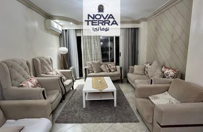 Apartment - 2 Bedrooms - 1 Bathroom for rent in Al Mostathmir El Saghir - 10th District - Sheikh Zayed City - Giza