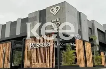 مطعم - استوديو - 2 حمامات للبيع في هالتاون - مدينة 6 أكتوبر - الجيزة