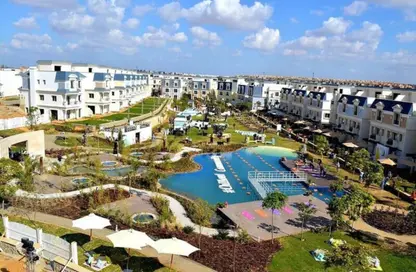 Townhouse - 4 Bedrooms - 5 Bathrooms for sale in Mountain View October Park - 6th District - 6 October City - Giza