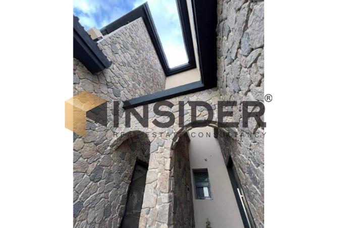 8004181 - Property Image 3
