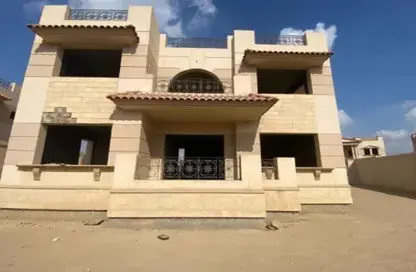 فيلا - 4 غرف نوم - 5 حمامات للبيع في رويال سيتي - كمبوندات الشيخ زايد - الشيخ زايد - الجيزة