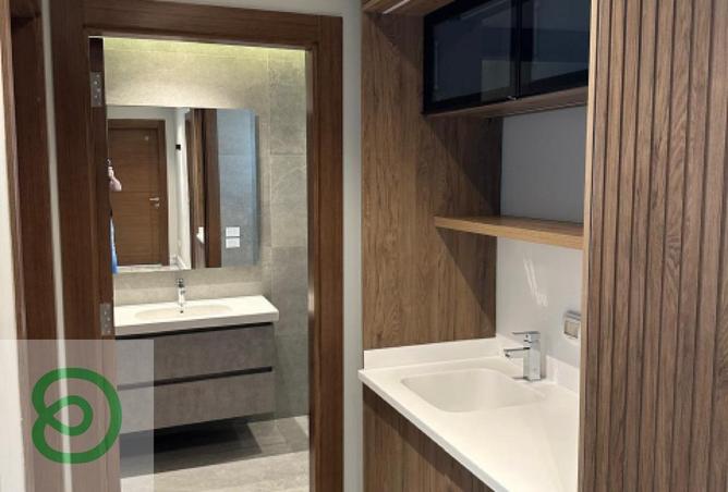 8404454 - Property Image 2