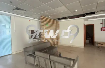 مساحات مكتبية - استوديو - 2 حمامات للايجار في شارع مجمع البنوك - شارع التسعين الجنوبي - التجمع الخامس - مدينة القاهرة الجديدة - القاهرة